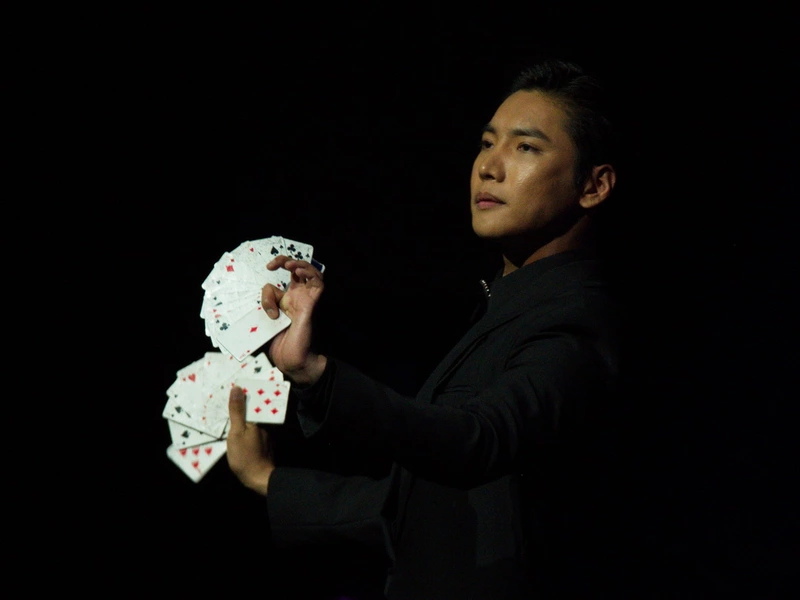 Yu Ho-Jin von The Illusionists in der Samsung Hall © Marcel Kaul