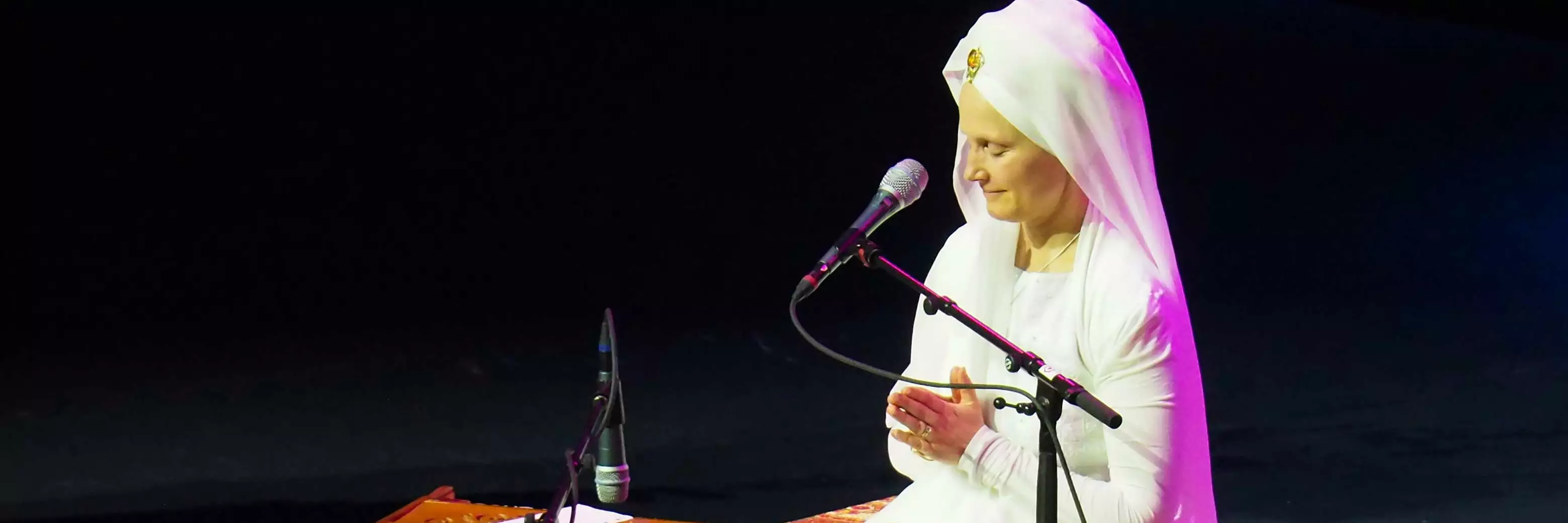 Snatam Kaur in der Samsung Hall ©Samsung Hall